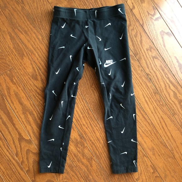 Nike Tight Fit All Over Print Leggings Size S - Picture 1 of 4